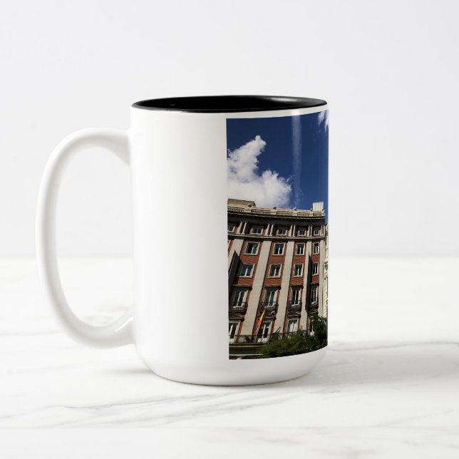 Taza Bicolor Madrid — Edificio Metrópolis Mug (Izquierda)