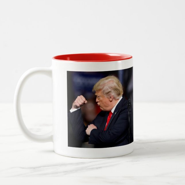 Taza Bicolor Maga hardcore 2024 (Izquierda)