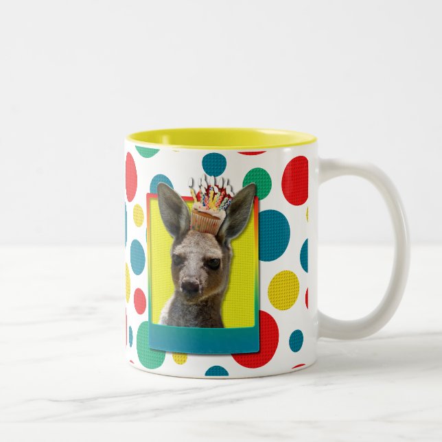 Taza Bicolor Magdalena del cumpleaños - canguro (Derecha)