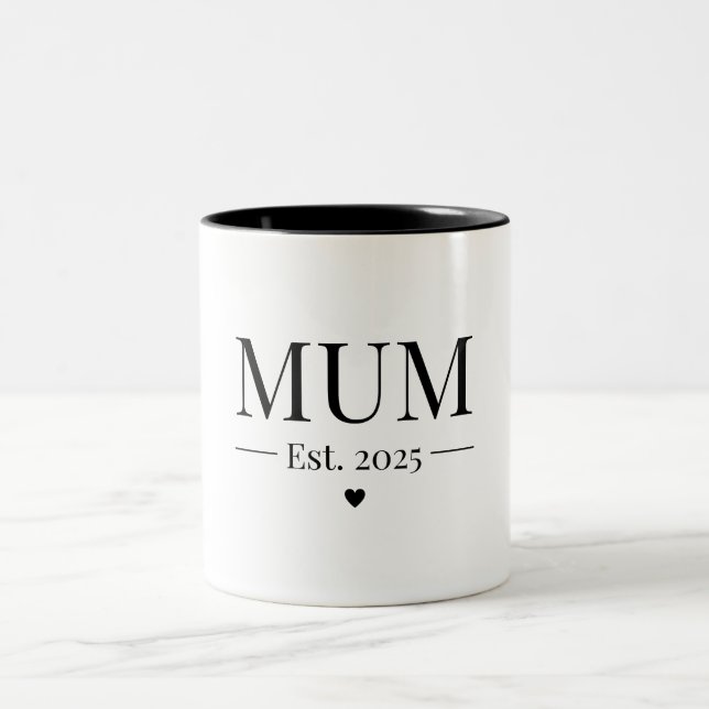 Taza Bicolor Mamá creada en 2025 (Centro)