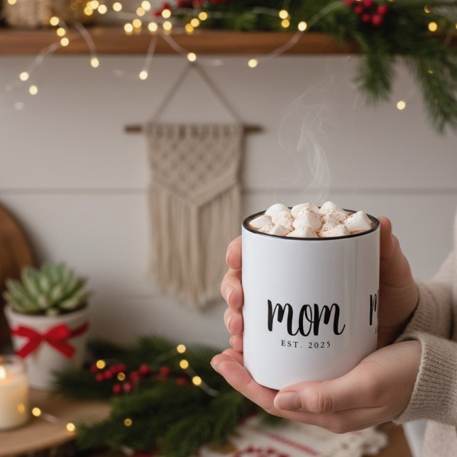 Taza Bicolor Mamá mínima estableció regalo nueva mamá (elegant minimalist mom established date coffee mug with hot cocoa in it for new mom christmas gifts)