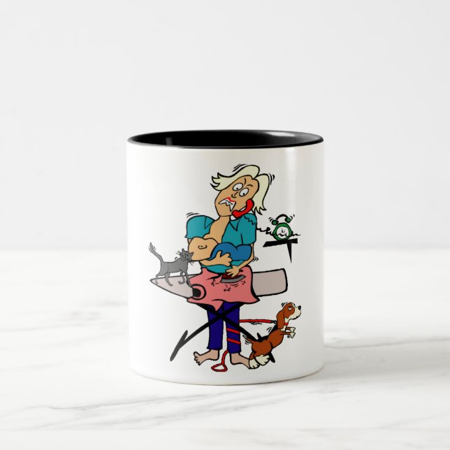 Taza Bicolor Mamá ocupada (Centro)