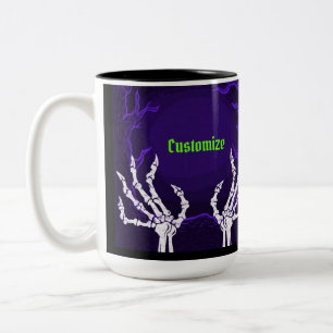 Taza Bicolor Manos de esqueleto morado