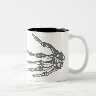 Taza Bicolor Manos huesudas