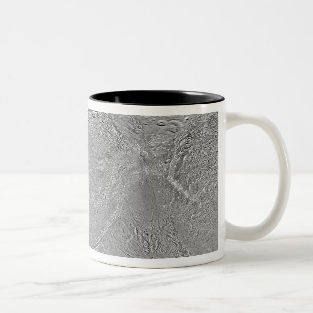 Taza Bicolor Mapa global de la luna de Saturno (Derecha)