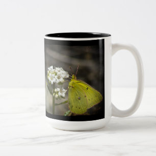 Taza Bicolor Mariposa amarilla