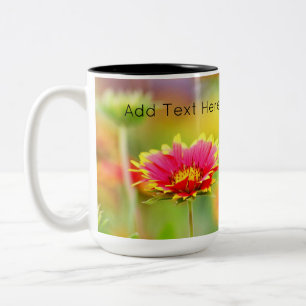 Taza Bicolor Mariposa monarca en flor roja y amarilla
