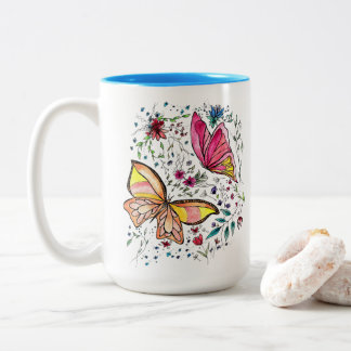 Taza Bicolor Mariposas y nombre de encargo