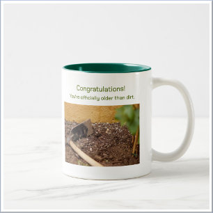 Taza Bicolor Más viejo que sucio