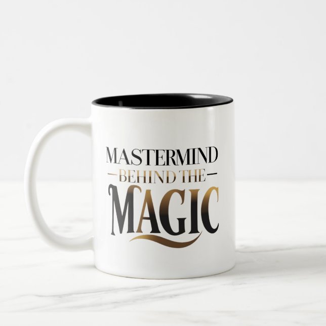 Taza Bicolor Mastermind Detrás De La Magia (Izquierda)