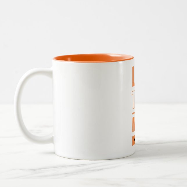 Taza Bicolor menos conversación, más acción (Izquierda)