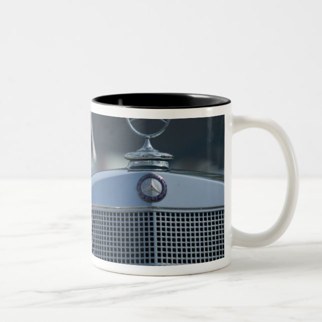 Taza Bicolor mercedes antiguo 4 (Derecha)