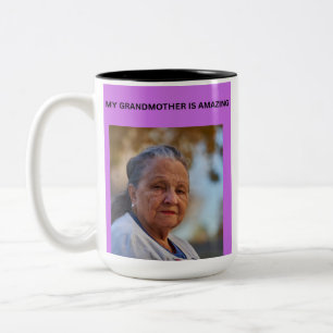 TAZA BICOLOR MI ABUELA ES INCREÍBLE