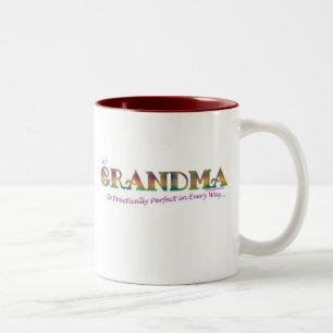 TAZA BICOLOR MI ABUELA ES PRÁCTICAMENTE PERFECTA DE CADA