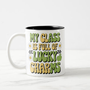 Taza Bicolor Mi Clase Está Llena De Encantos De La Suerte Maest