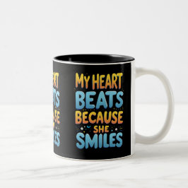 Taza Bicolor Mi corazón late por ella - celebra el amor con est