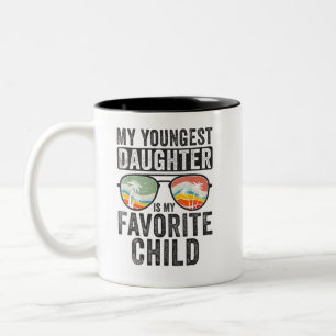 Taza Bicolor Mi hija menor es mi hija favorita