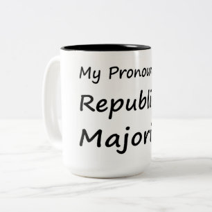 Taza Bicolor Mis pronombres son mayoría republicana
