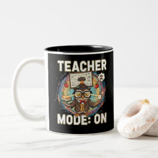 Taza Bicolor Modo Profesor: ACTIVADO – Diseño de Búho Profesor 