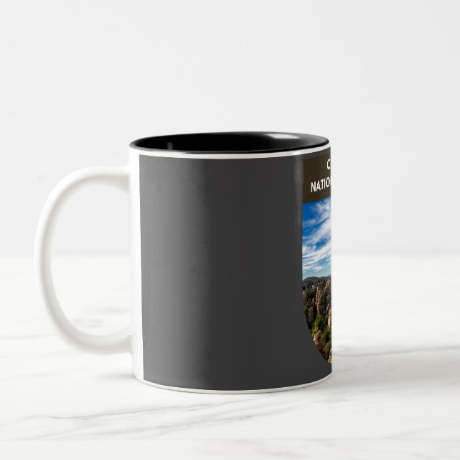 Taza Bicolor Monumento nacional de Chiricahua (Izquierda)