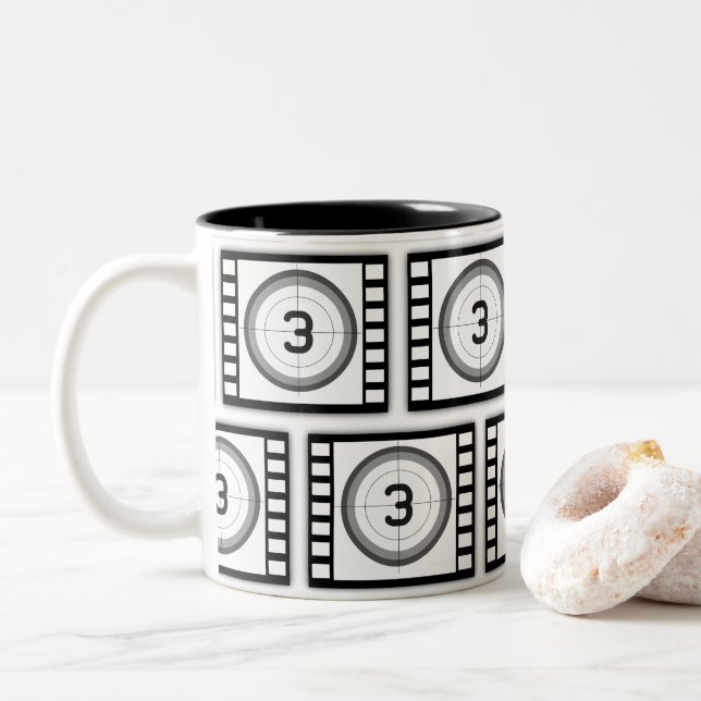 TAZA BICOLOR MOTIF DE CONTABILIDAD DE MARCO DE PELÍCULA (Con donut)