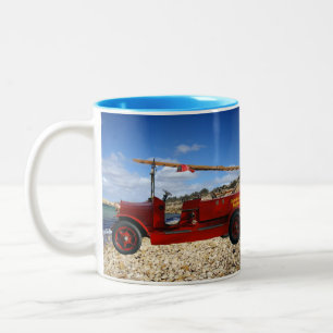 Taza Bicolor Motor de Fuego Vintage Rojo,