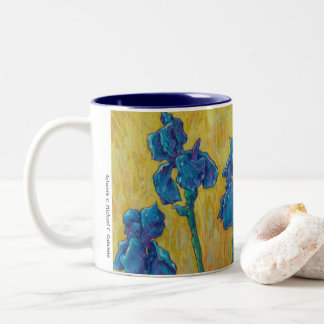 Taza Bicolor Mug - Blue Iris Garden