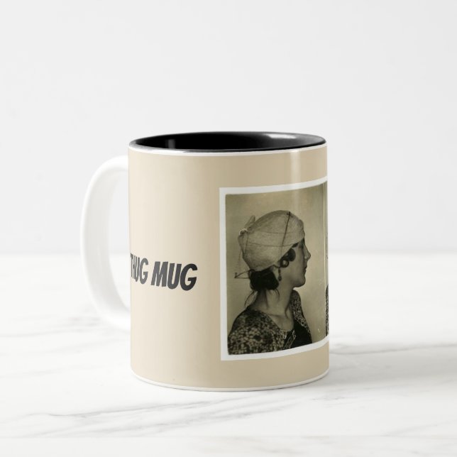 Taza Bicolor Mug con un matón (Anverso izquierdo)