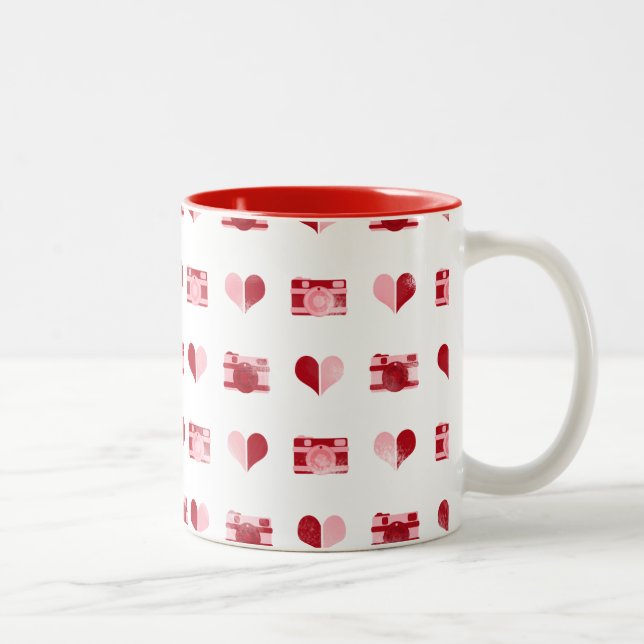 Taza Bicolor Mug "Corazones y cámaras" (Derecha)