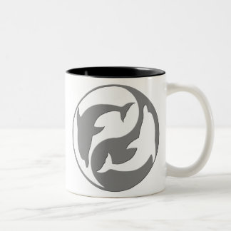 Taza Bicolor Mug de delfines yang gris y blanco