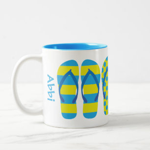 Taza Bicolor Mug personalizada de sandalias amarillas y azules