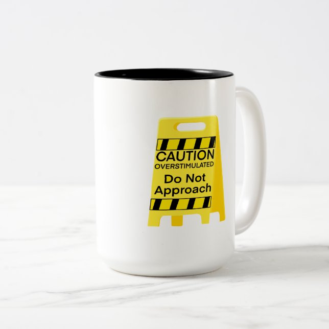 Taza Bicolor Mug sobreestimulado (Anverso derecho)