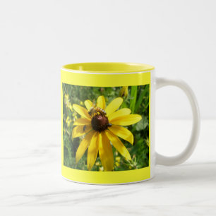 Taza Bicolor Mugre amarillo de contraluz