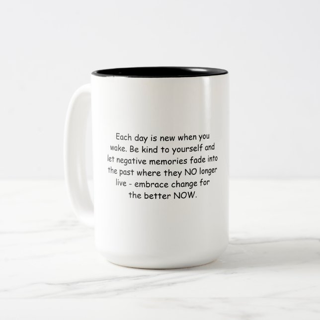 Taza Bicolor Mugre de poder positivo (Anverso izquierdo)