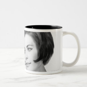 Taza Bicolor Mujer Newpaper de lectura