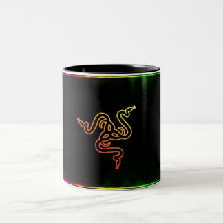 Taza Bicolor Muñecas arco iris rejas