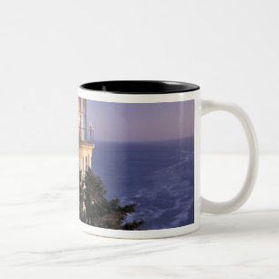 Taza Bicolor NA, EE. UU., Oregón, Faro Heceta Head,
