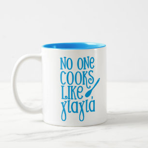 Taza Bicolor Nadie cocina como abuela del Griego del yiayia