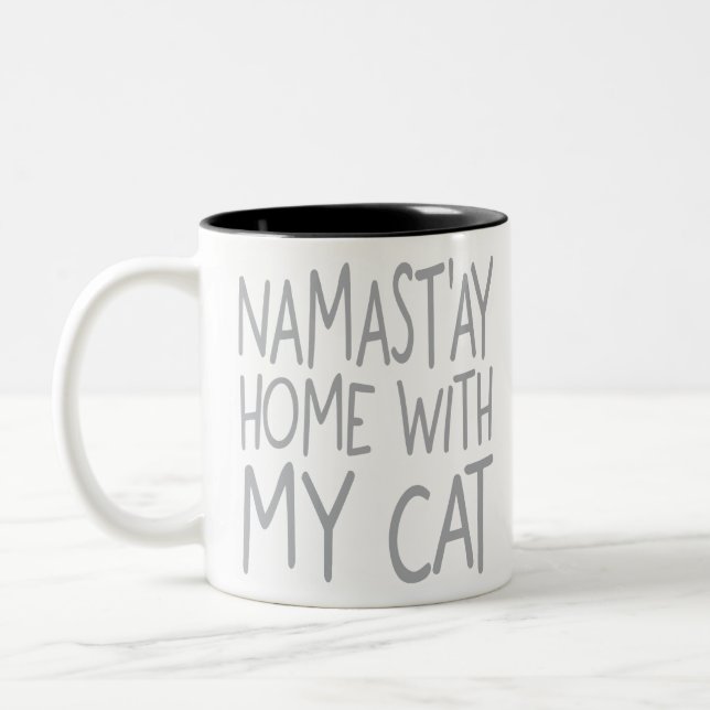 Taza Bicolor Namast'ay HOME CON MI GATO Yoga (Izquierda)