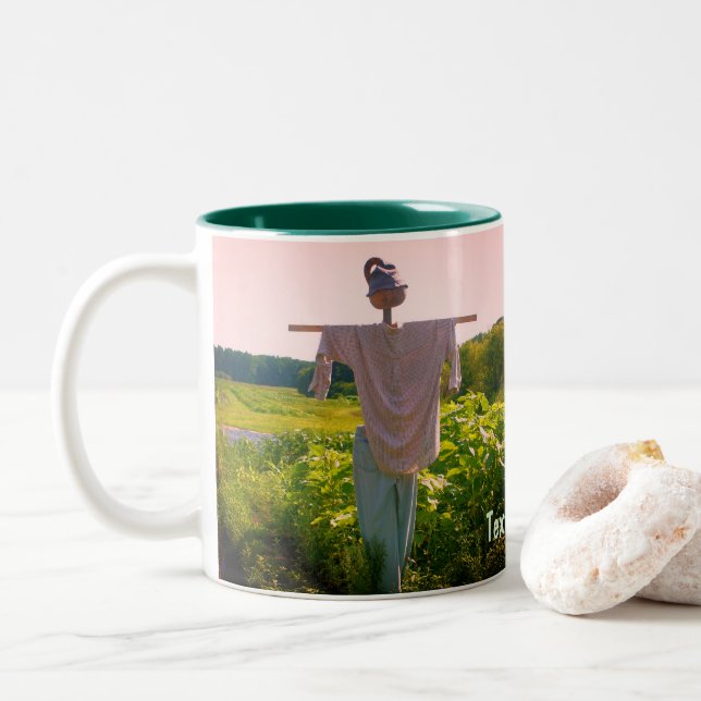Taza Bicolor Naturaleza de los espantapájaros del jardín person (Con donut)