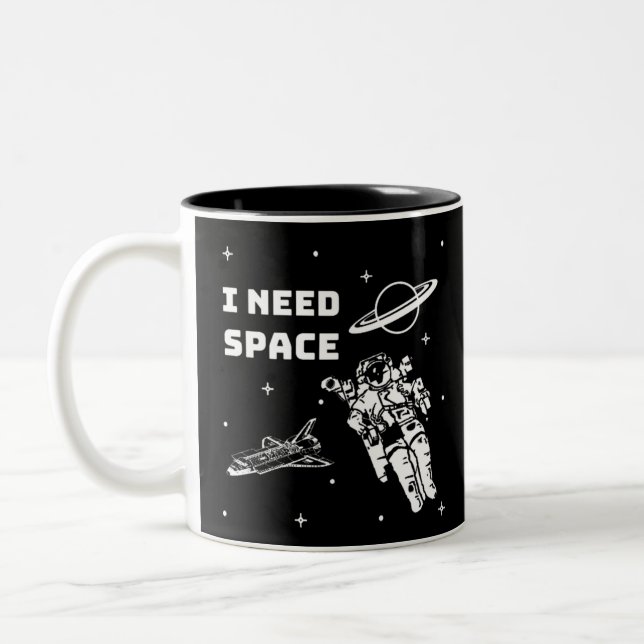 Taza Bicolor Necesito espacio geek (Izquierda)