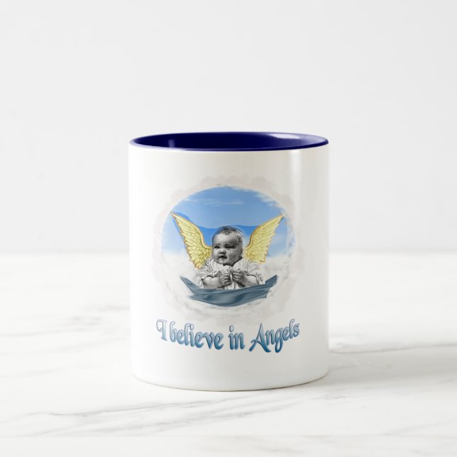 Taza Bicolor Nene de los ángeles (Centro)