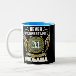 Taza Bicolor Never Underestimate The Power Of A Mcgaha