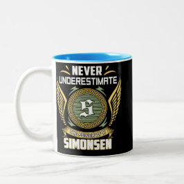 Taza Bicolor Never Underestimate The Power Of A Simonsen