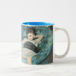 Taza Bicolor Niña en una butaca azul, 1878 (oi