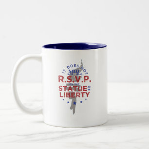 Taza Bicolor No dice RSVP sobre la estatua de la libertad