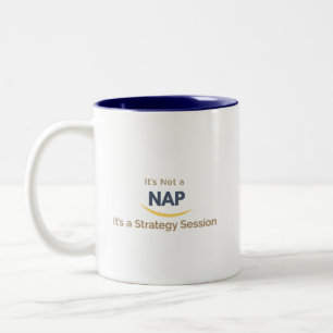 Taza Bicolor No es una siesta, es una sesión de estrategia
