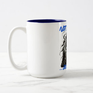 Taza Bicolor No está muerto recién muerto
