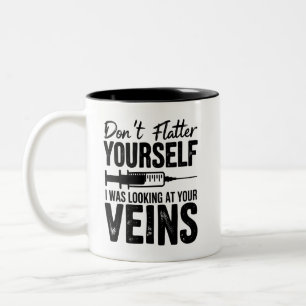 Taza Bicolor No te halagues yo estaba mirando tus venas