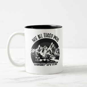 Taza Bicolor No todos los que se preguntan están perdidos: los 